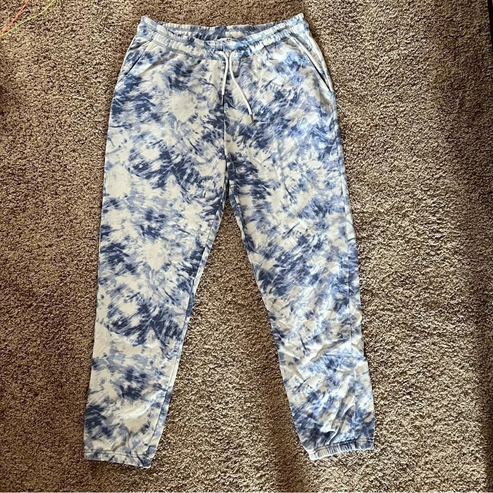 H Halston Studio Women’s Blue Tie Dye Knit Joggers, Size M - Picture 1 of 5